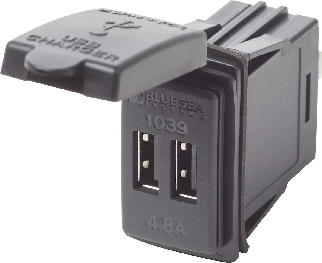1039-BSS – BLUE SEA USB Outlet, For Charging Phone And Tablet Dual USB Connection Outlet 5 Volt DC/ 4.8 Amp Output 1....